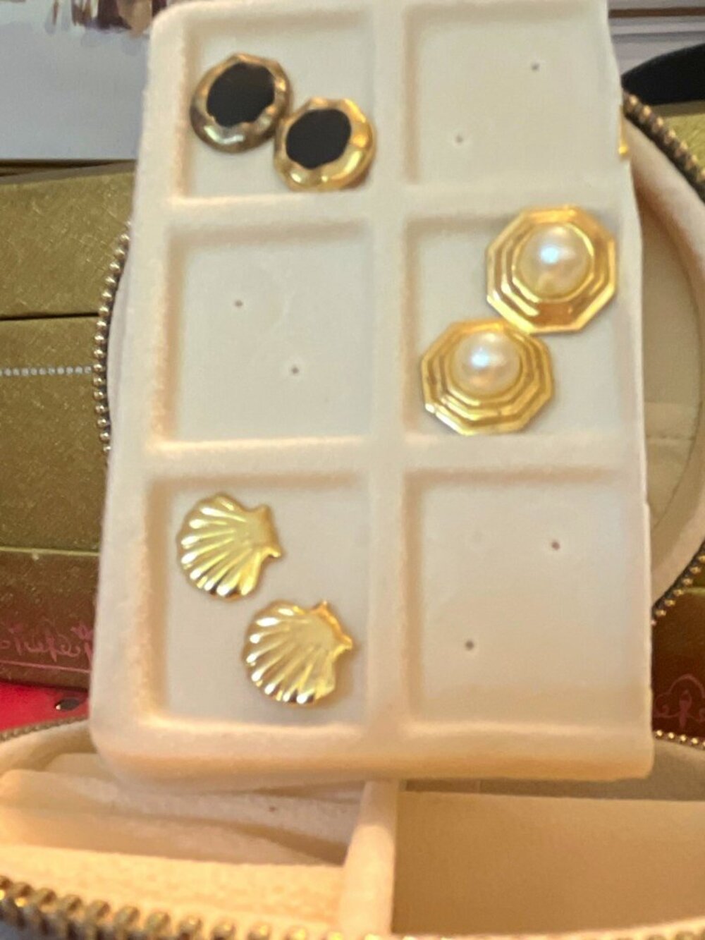 Lot of 3 Gold Tone Stud Earrings Faux Pearl & Seashell Butterfly Closure Lobe